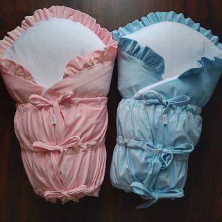 Páperové zavinovačky Little Fantasy pre dvojičky. Set 2 ks skladom na našom eshope Obľúbený mušelín bielej farby vnútri a...